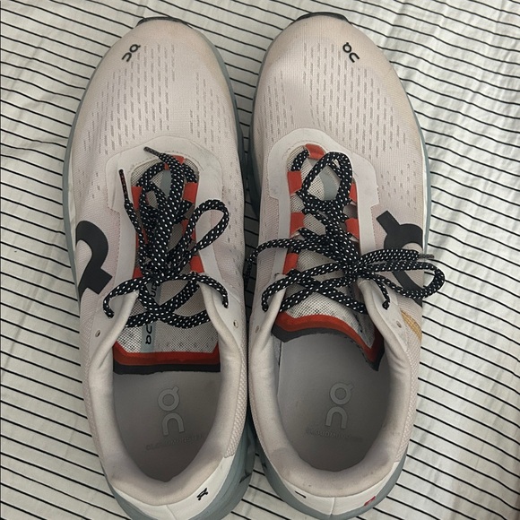 On cloud monster  2 Running White and Blue Sneakers with Red Accents - Picture 4 of 12